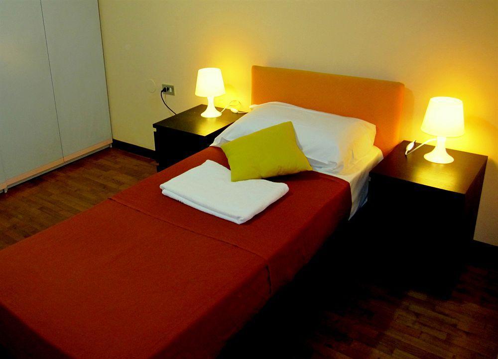 Star San Siro Fiera Auberge de jeunesse